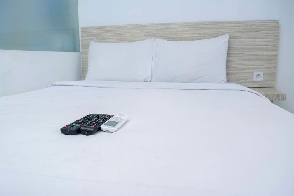 Titanium Express Homtel Hotel Jakarta Exterior photo